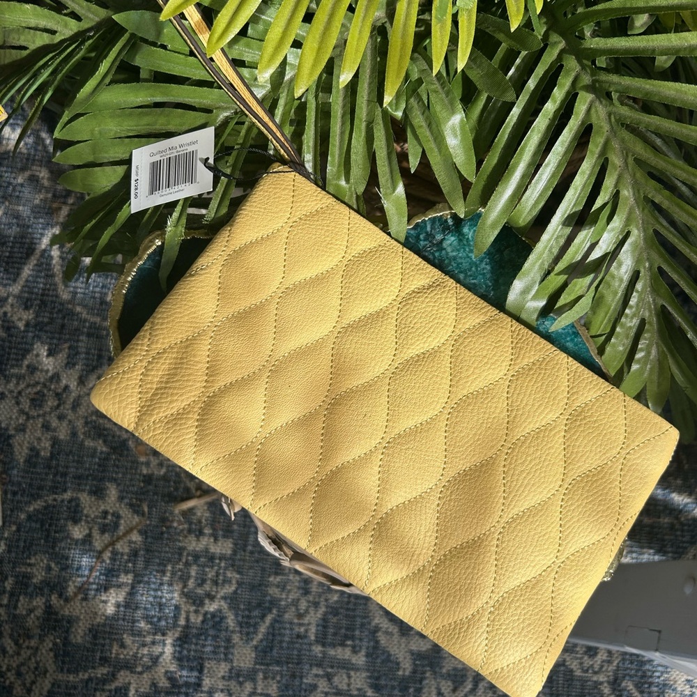 Vera Bradley MIA Yellow Leather Quilted Wristlet - Picture 5 of 11